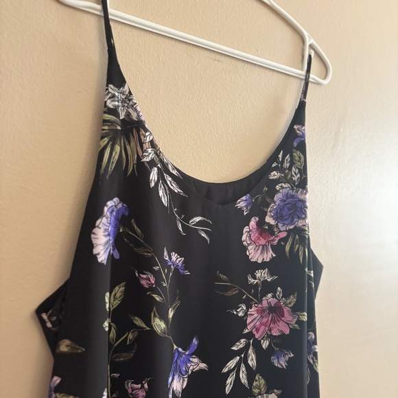 $9🎅🏼 Reitmans Black Floral Print Spaghetti Strap Double Lined Blouse - Picture 4 of 14